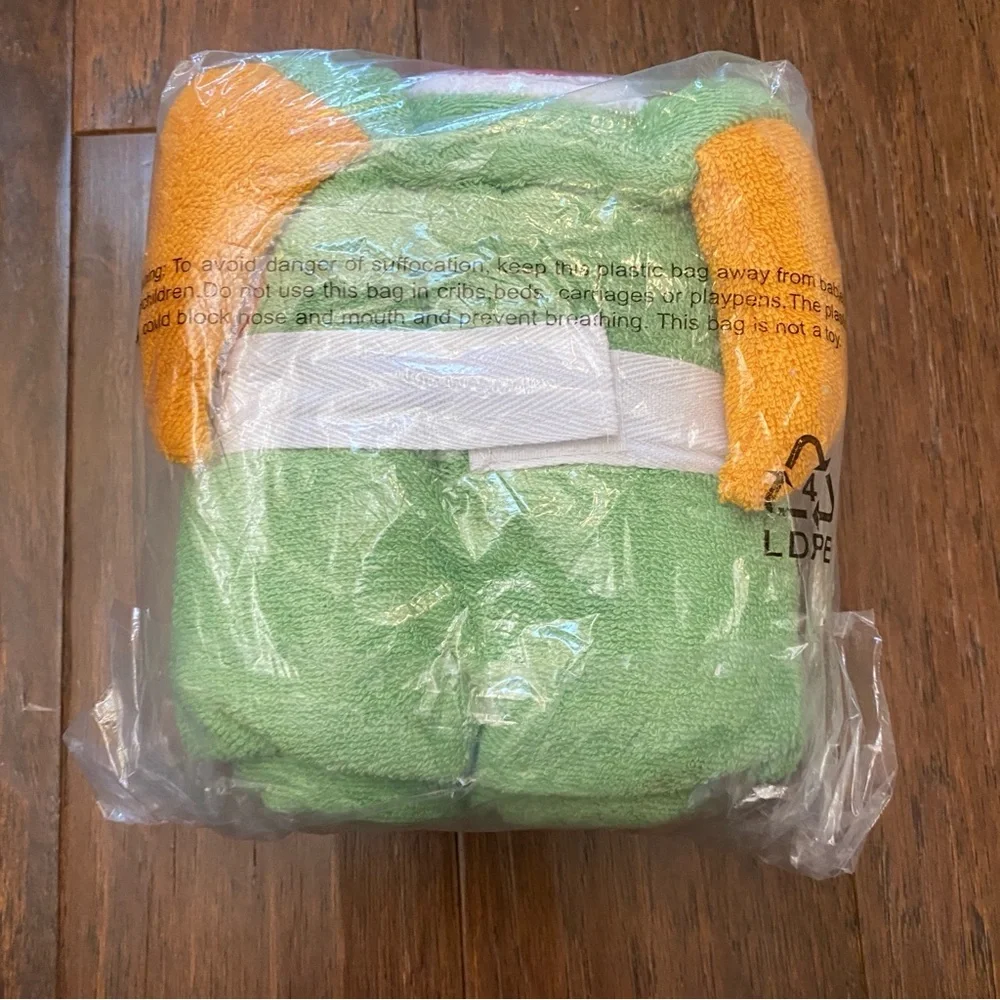 NWT Jumping Beans Hooded Bath Wrap - One Eyed Monster